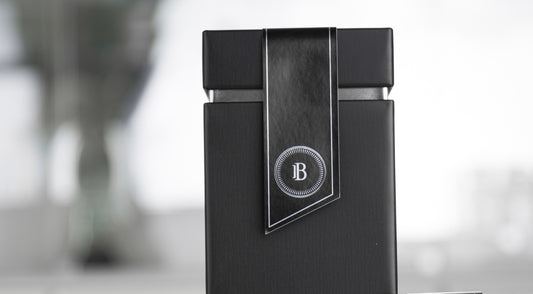 Black On White - Weißer Tee mit Johannisbeere